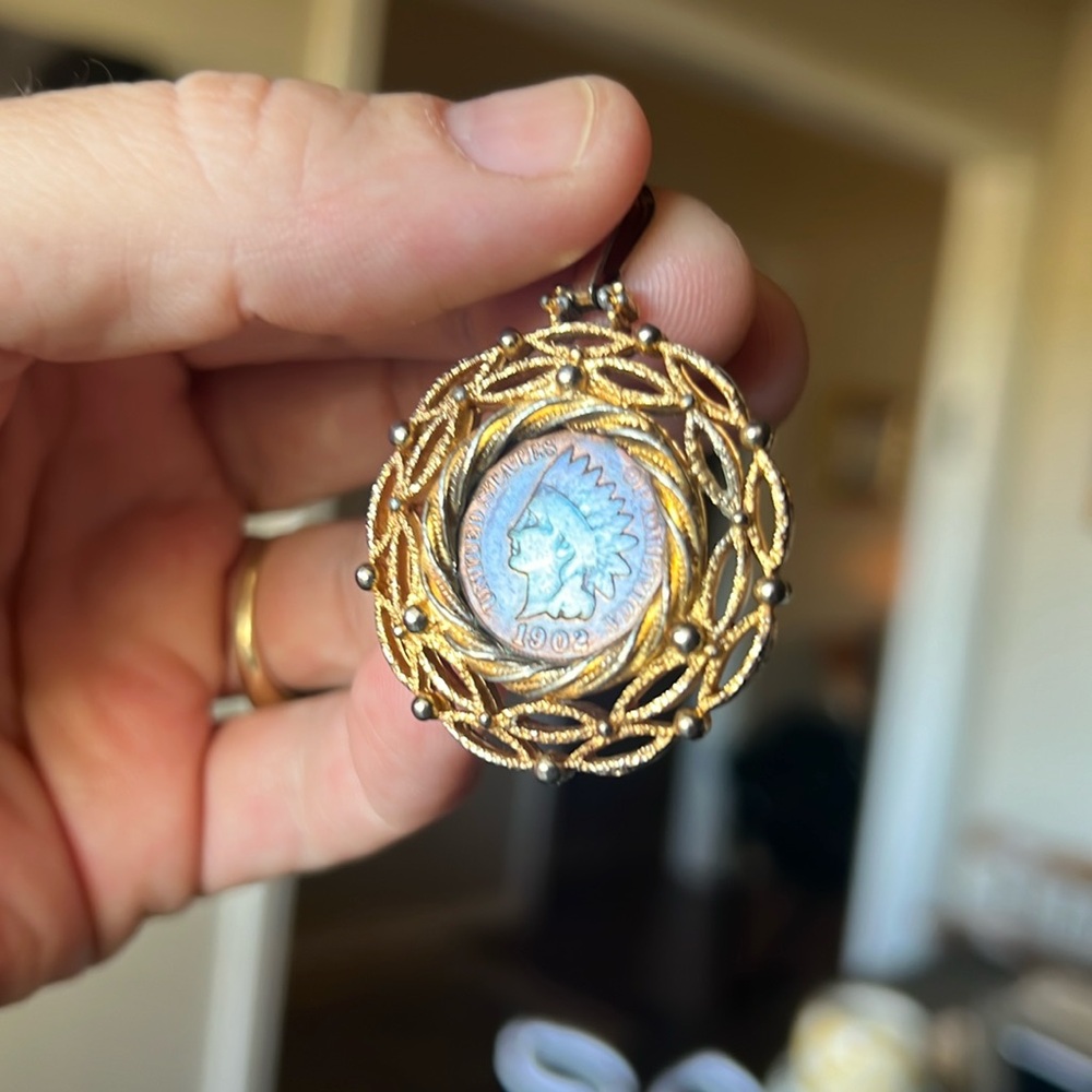 Antique B&B pendant with 1902 Indian penny